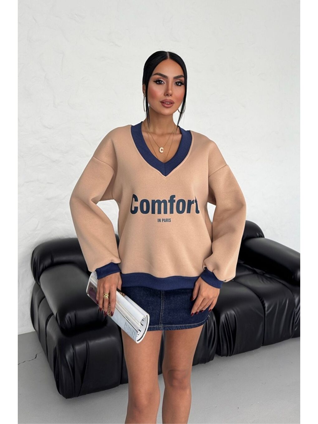 Trendseninle Bej Kadın Vizon Comfort In Paris Baskılı V Yaka Oversize New Sweatshirt - 3