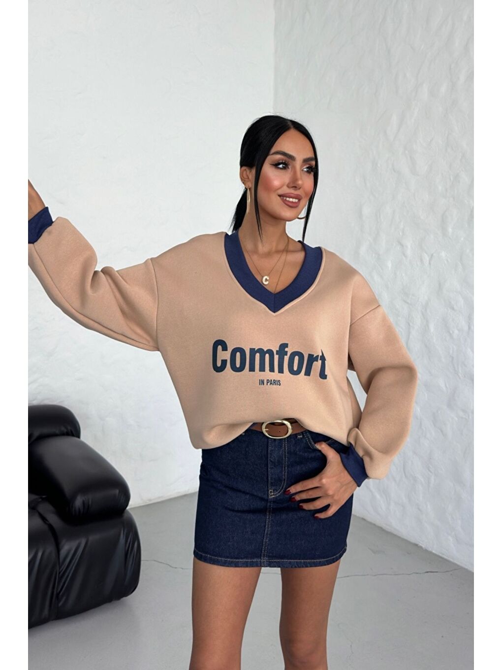 Trendseninle Bej Kadın Vizon Comfort In Paris Baskılı V Yaka Oversize New Sweatshirt - 4