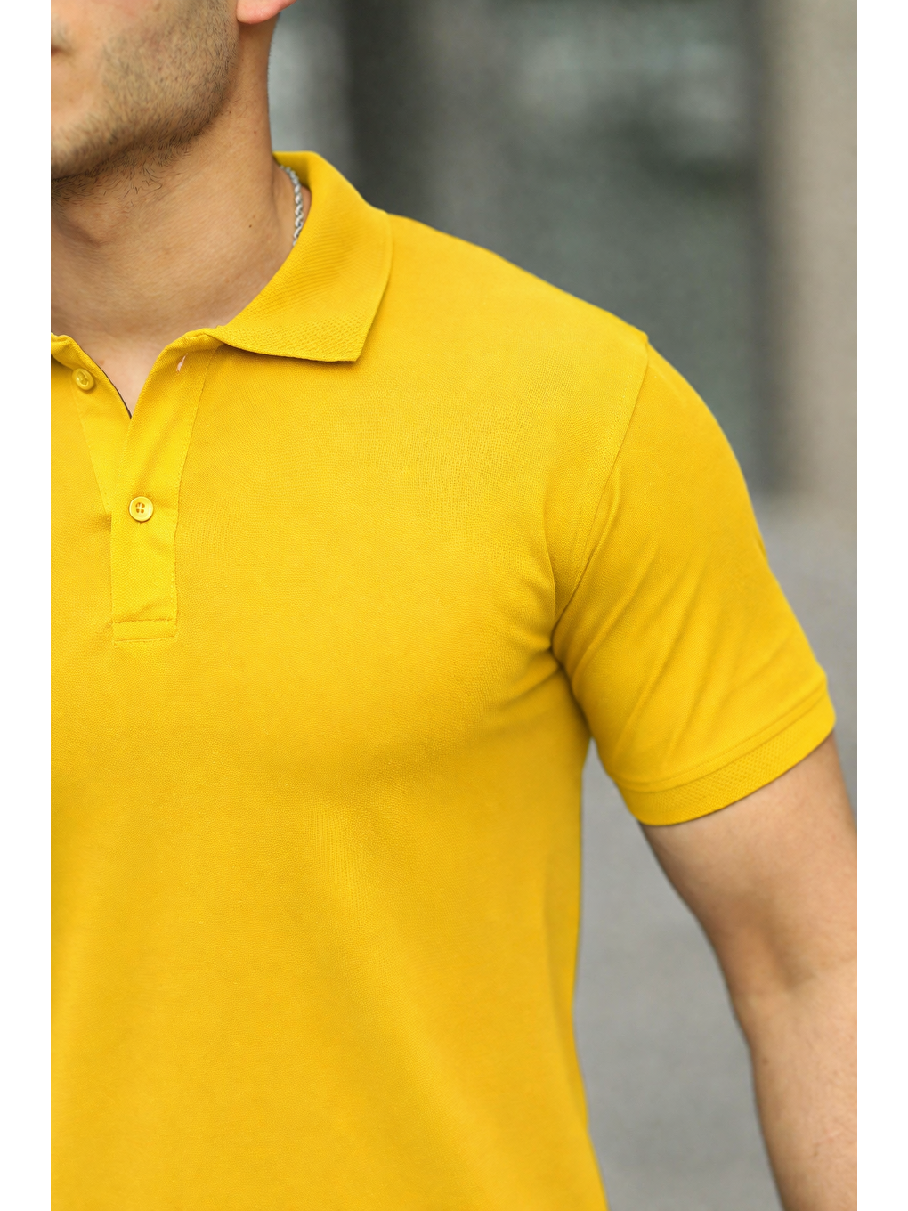 Sarı Erkek Kıvrılmaz Polo Yaka Cepsiz Slim Fit Dar Kesim Düz T-Shirt-5