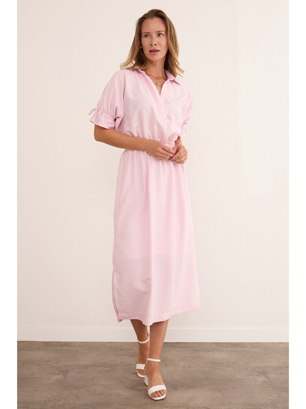 Pembe Çizgili Gömlek Yaka Beli Ve Kolu Lastikli Elbise-1