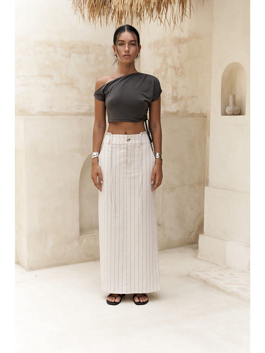 Arya Füme Çizgili Bej Etek-1