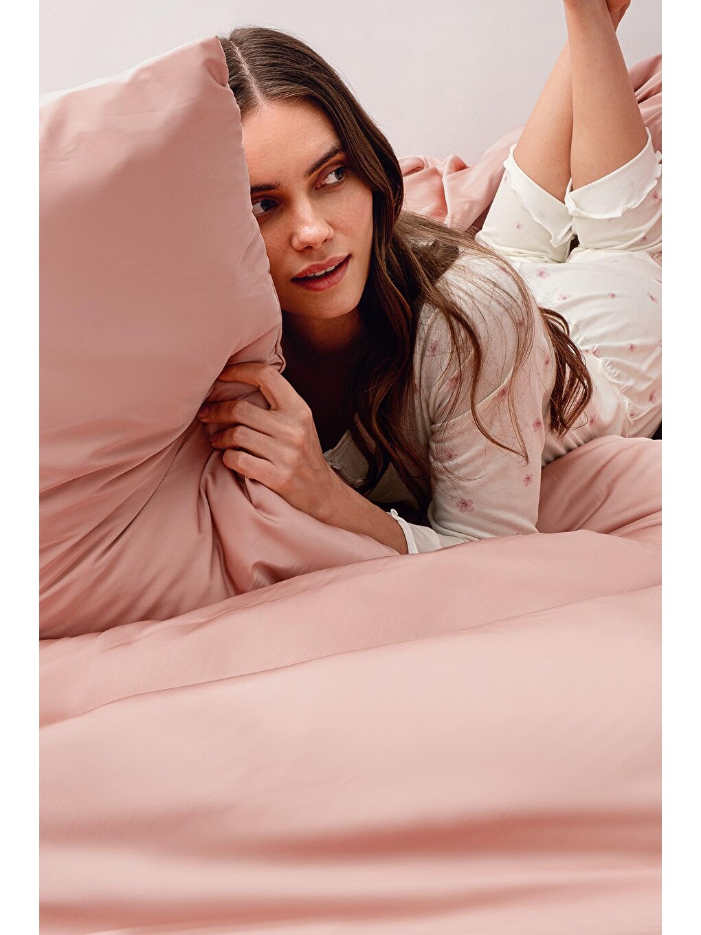 Pembe Uzun Kollu Düğmeli Desenli Elastanlı Viskoz Pijama Takım 20200-4