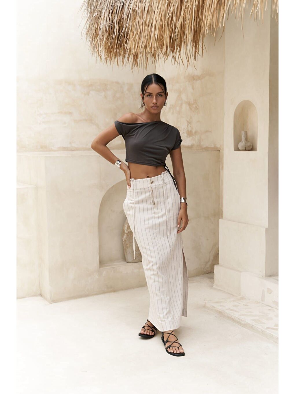 Arya Füme Çizgili Bej Etek-6