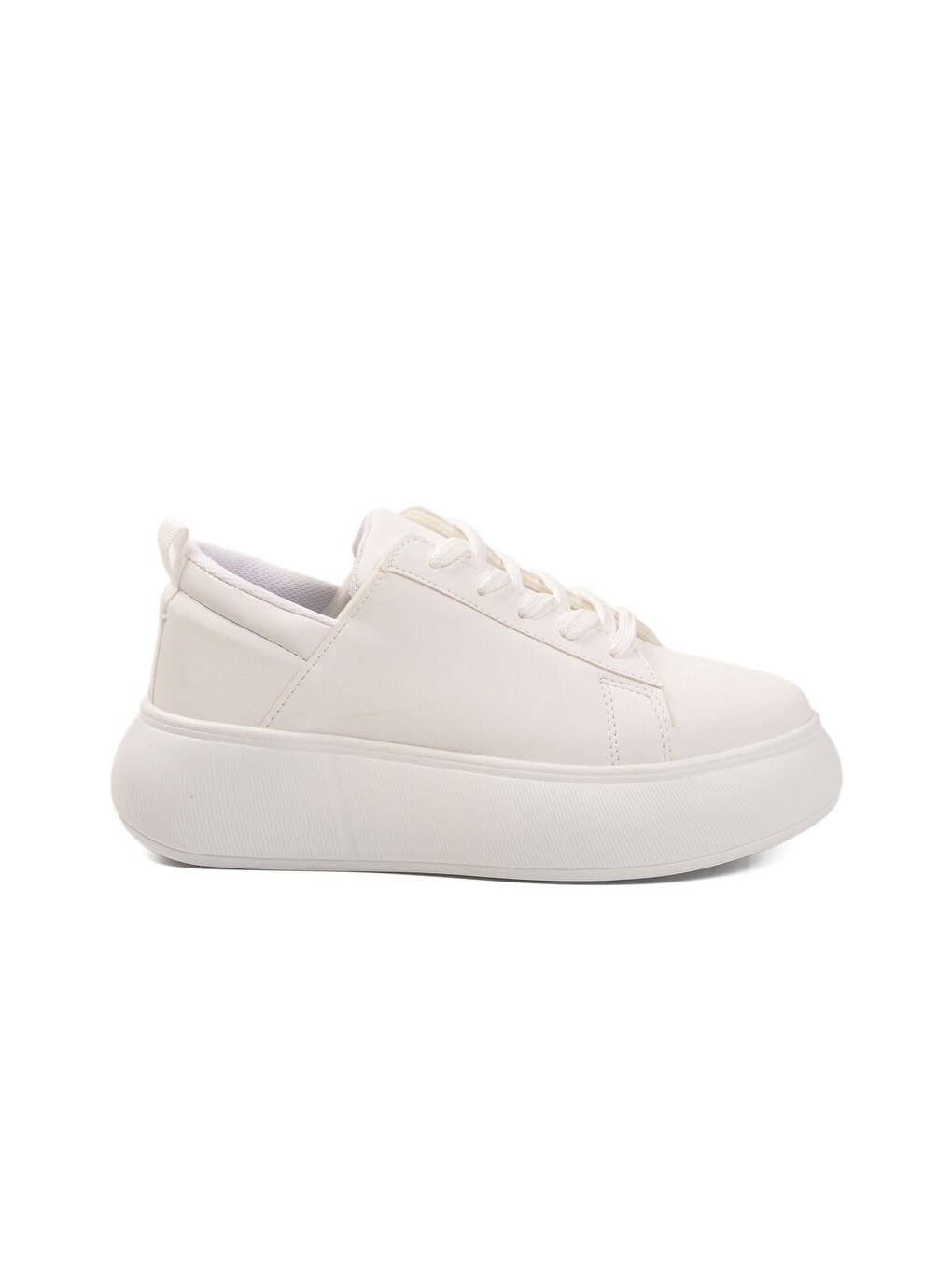 Beyaz Kalın Taban Bağcıklı Kadın Spor Ayakkabı Termo DV-03 Z-1