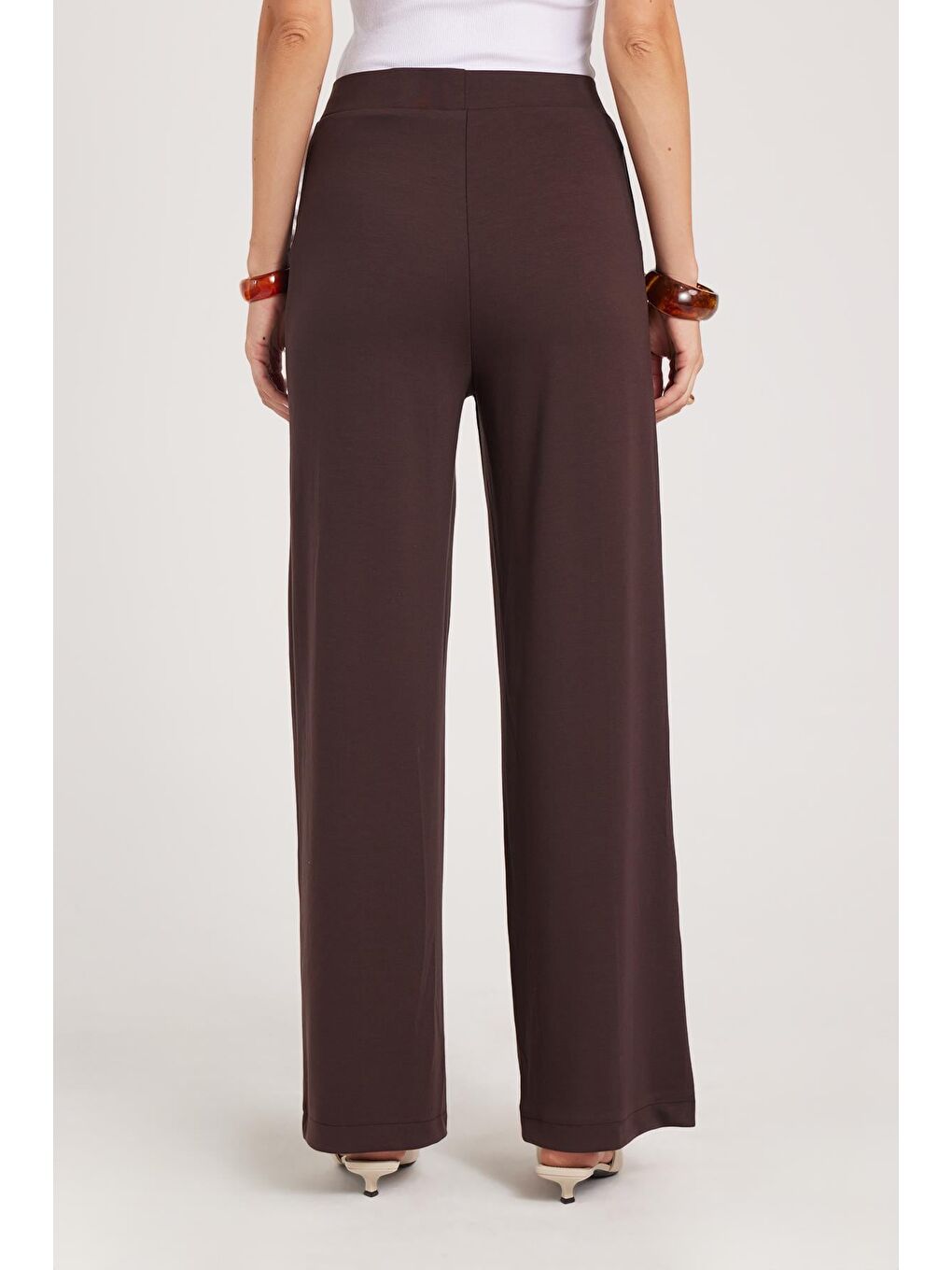 Kadın Relax Fit Rahat Kesim Modal Kumaş Yüksel Bel Geniş Paça Kahverengi Pantolon-6