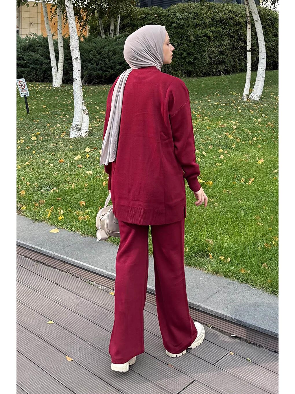 Çiçek Detaylı Triko Takım Bordo-3