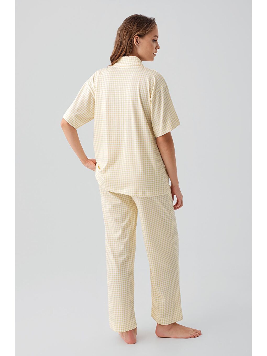 Sarı Kısa Kollu Düğmeli Cepli Pötikare Pamuklu Pijama Takım 19201-6