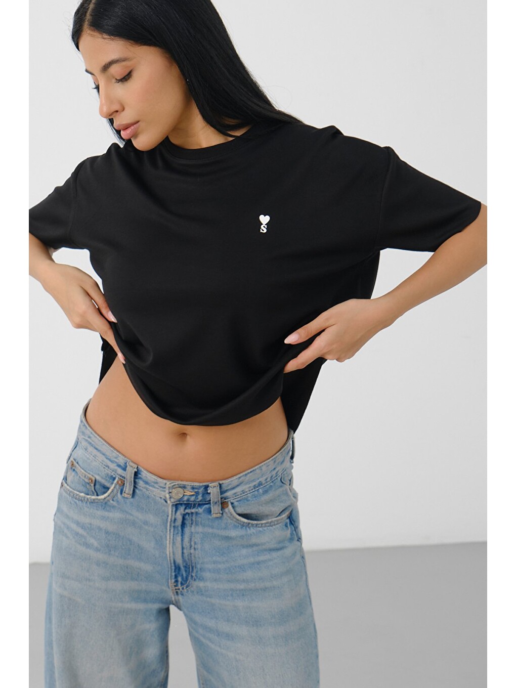 Siyah Kadın Oversize Boxy T-Shirt Bisiklet Yaka Rahat Kalıp Tişört-2