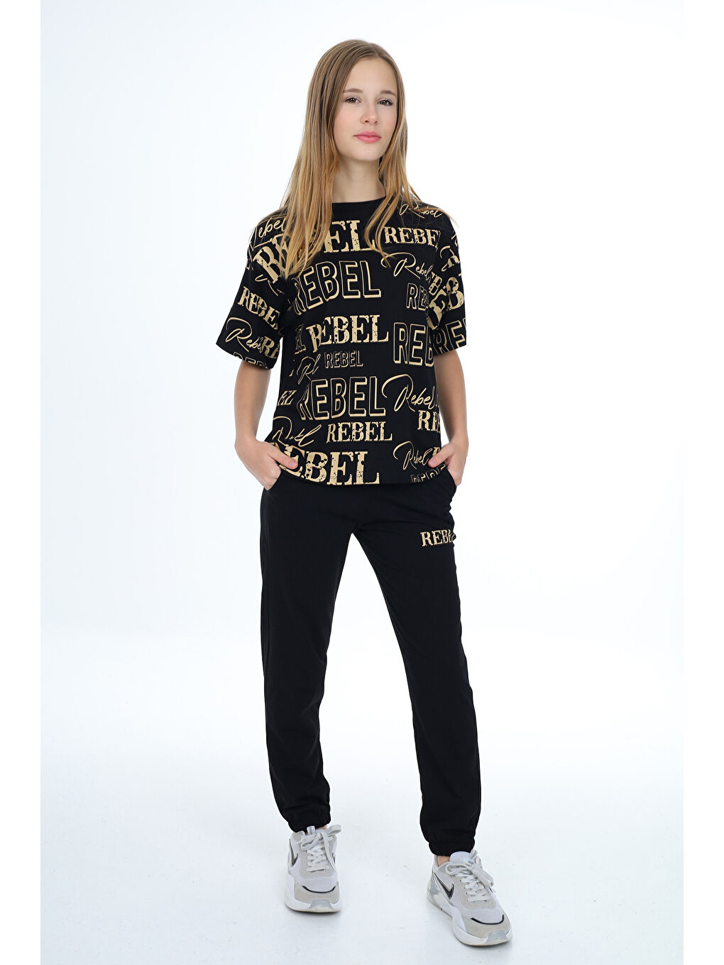 Siyah Kız Çocuk Yazı Baskılı Alt-Üst Takım 12155-2