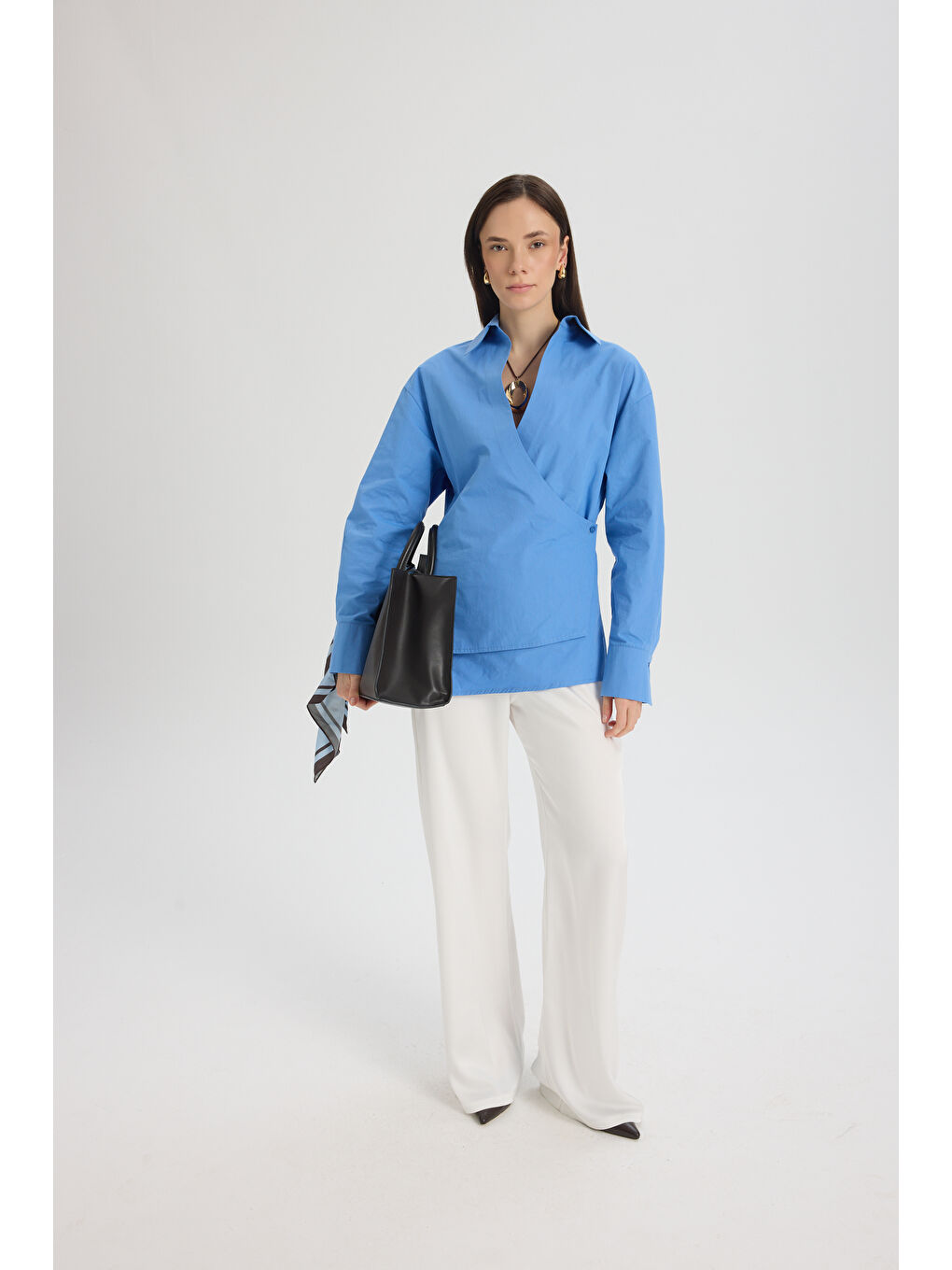 Bran Üçgen Kesim Mavi Gömlek-1