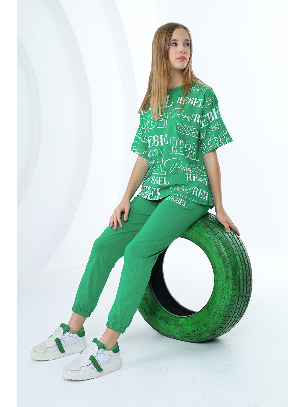 Yeşil Kız Çocuk Yazı Baskılı Alt-Üst Takım 12155