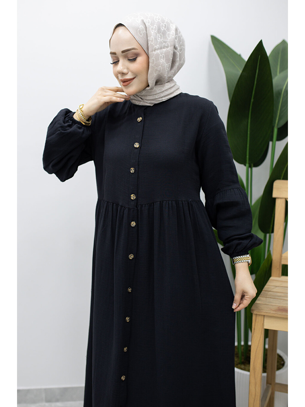 Boydan Düğmeli Müslin Elbise TSD260219 Siyah-1