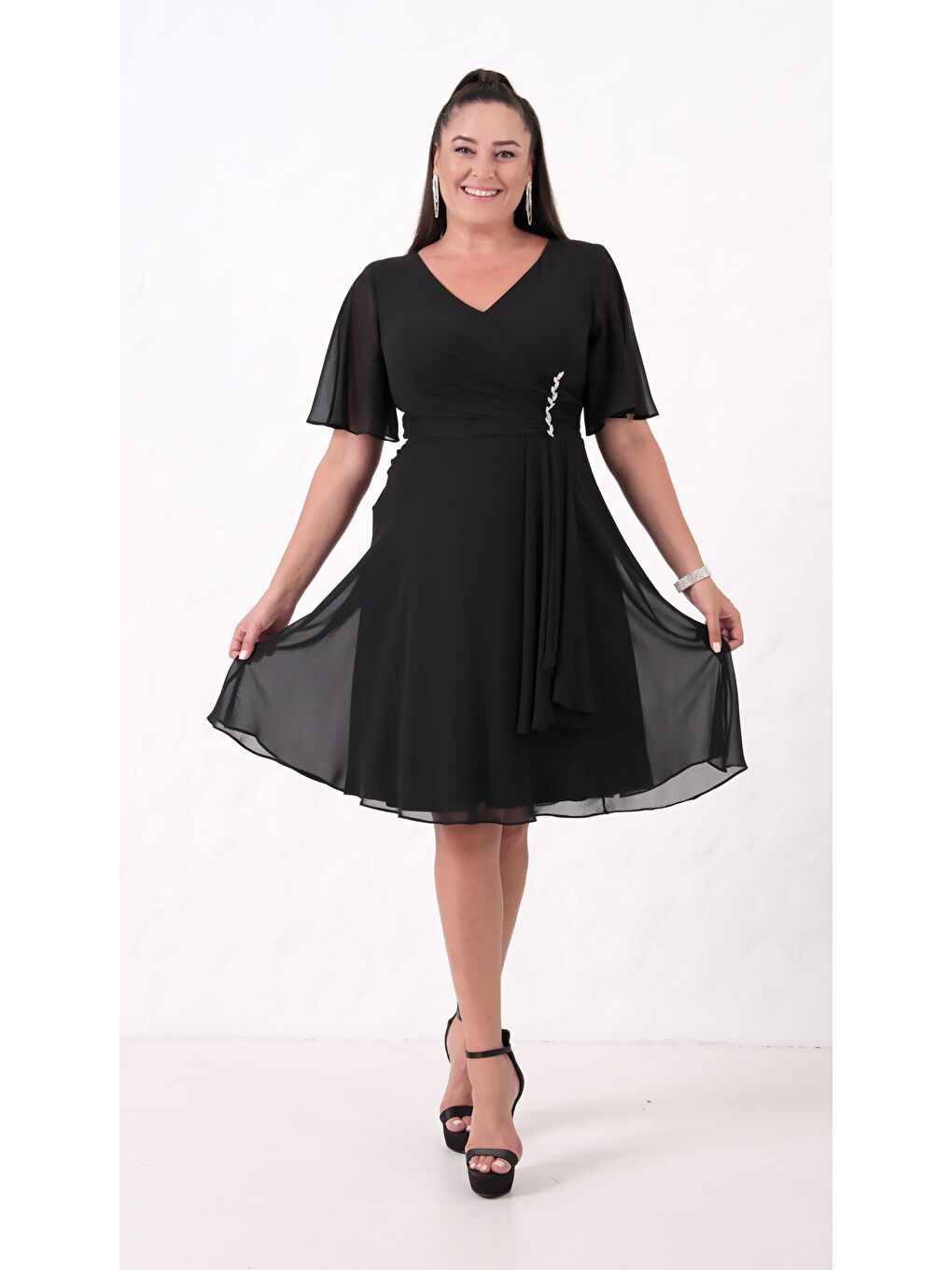 Kadın Siyah V Yaka Taşlı Büyük Beden Şifon Abiye Elbise-2