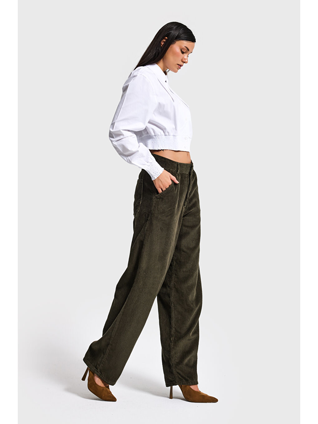 Kadın Haki Juniper 26w5-15 Skater Fit Fitilli Velvet Kadife Kumaş Pantolon-4