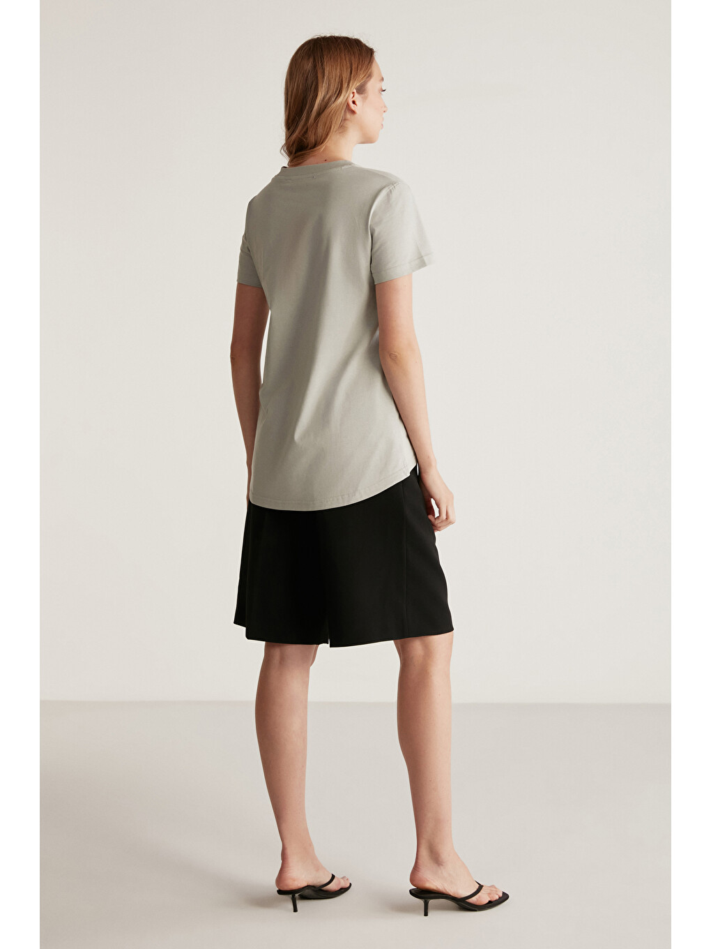 Gri Samantha Kadın %100 Organik Pamuklu Comfort Fit Arkası Uzun Basic Örme AÇIK GRİ T-Shirt-4