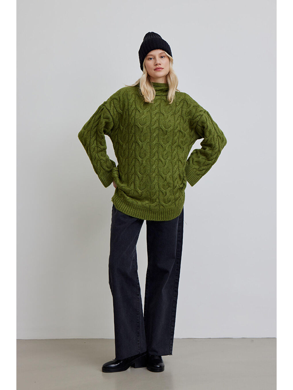 Kapüşonlu Saç Örgülü Kazak Yeşil-4