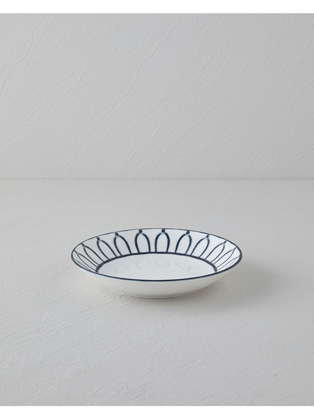 Monarch Porselen Çukur Tabak 19 cm Siyah - Beyaz