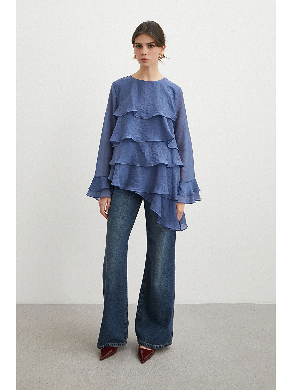 Kol Detaylı Katlı Uzun Kol Bluz Lacivert