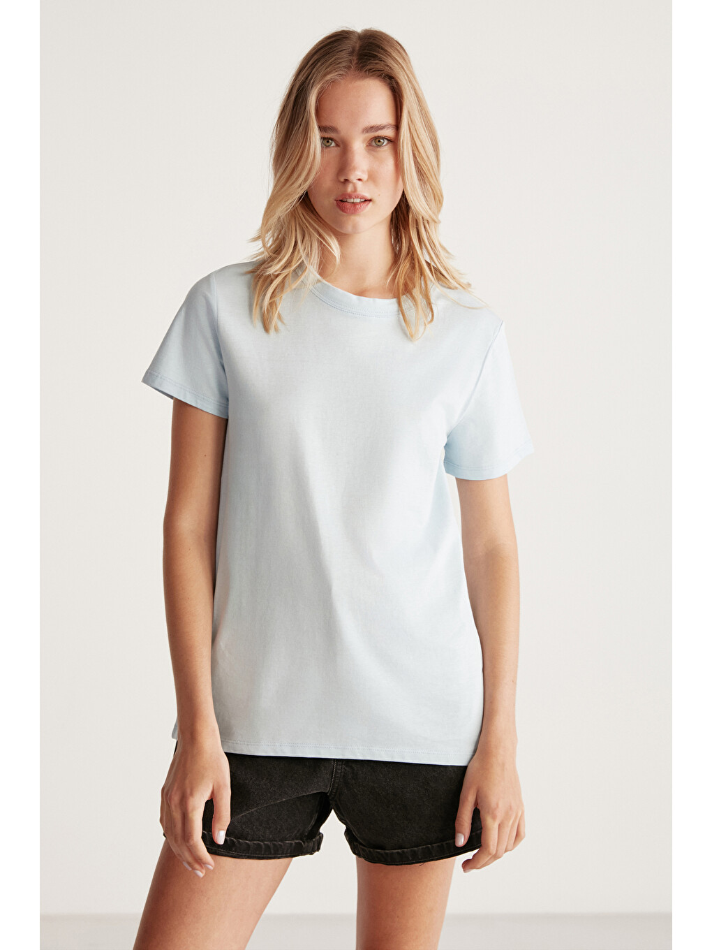 Mavi Samantha Kadın %100 Organik Pamuklu Comfort Fit Arkası Uzun Basic Örme AÇIK MAVİ T-Shirt-2