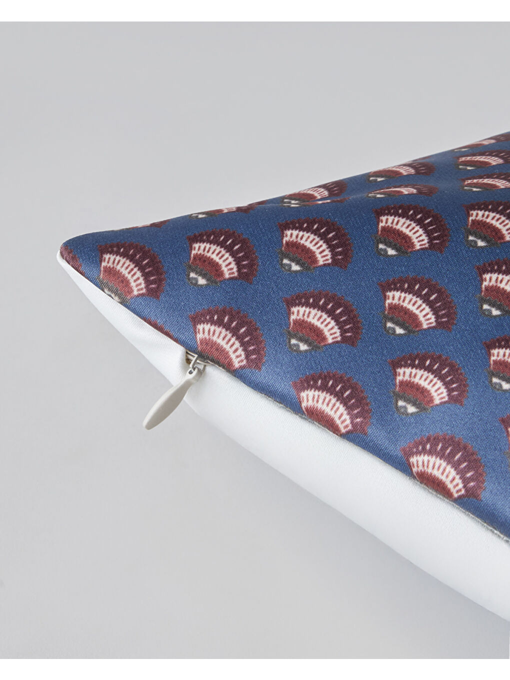 Serai Kırlent Kılıfı 45x45 cm Lacivert-1