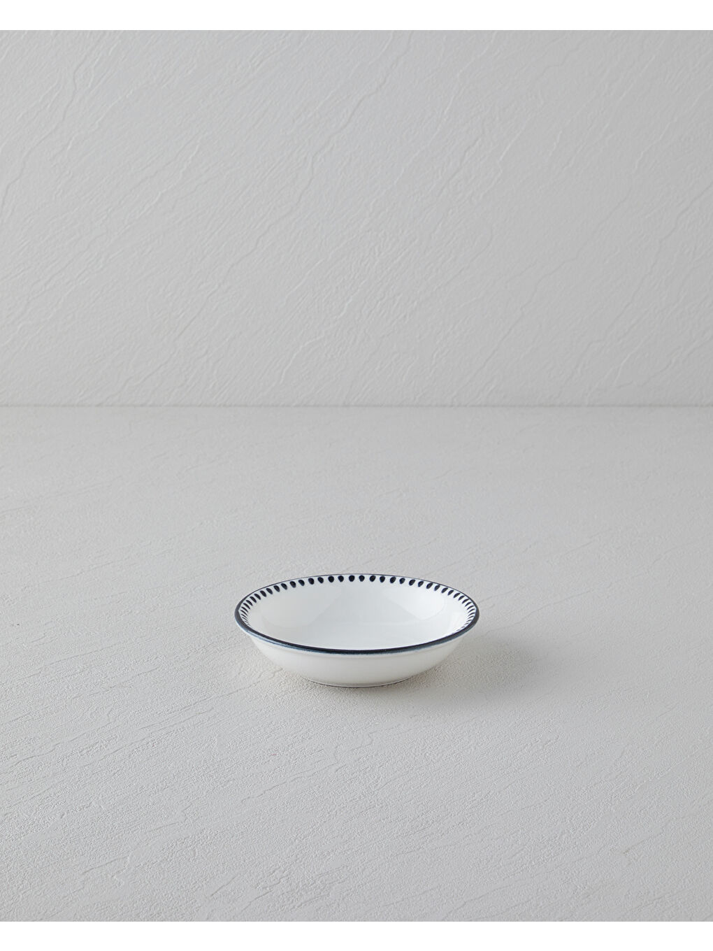 Black Dots Porselen Çerezlik 11 cm Siyah - Beyaz