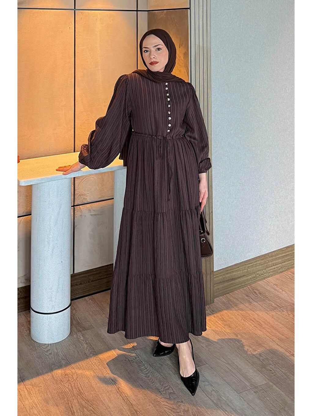 Biritli Tesettür Elbise Acı Kahverengi