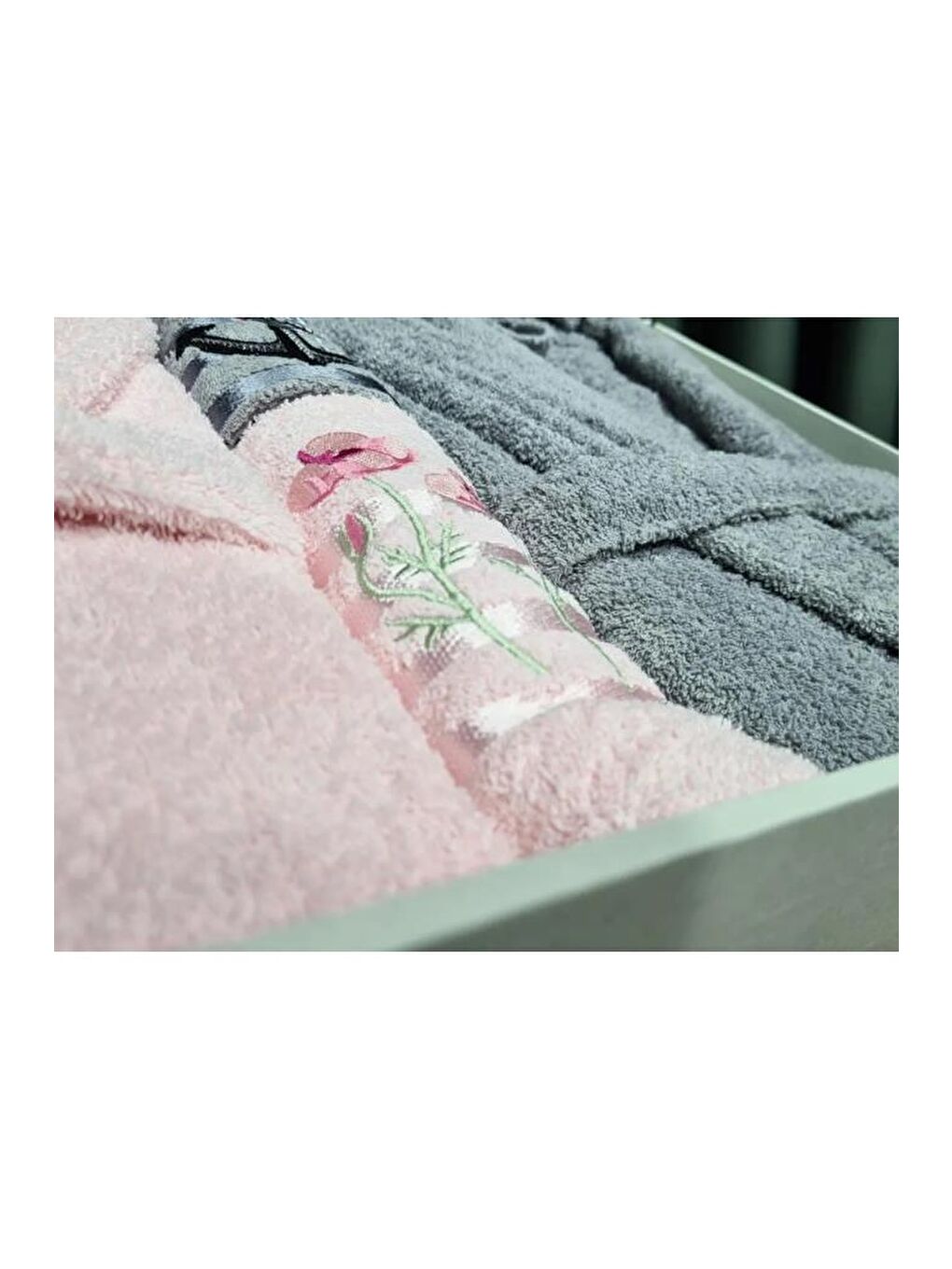 Karışık Çeyizlik Aile Bornoz Seti 4 Parça Pudra Gri-2