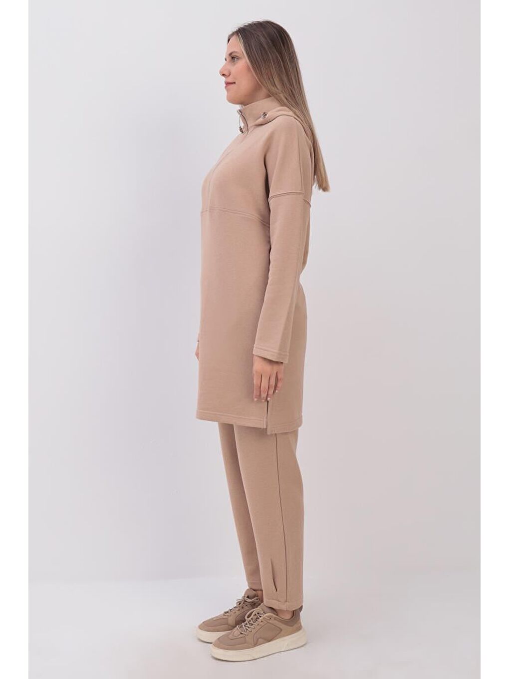 Bej Robalı Kapüşonlu Pantolonlu Takım-2