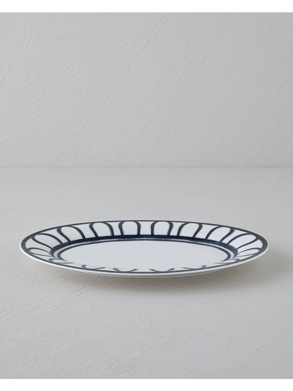 Monarch Porselen Kayık Tabak 30 cm Siyah - Beyaz