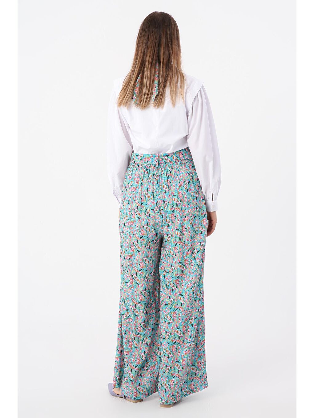 Turkuaz-Pembe Emprime Desenli Bol Paça Çift Pileli Kuşaklı Viskon Pantolon-3