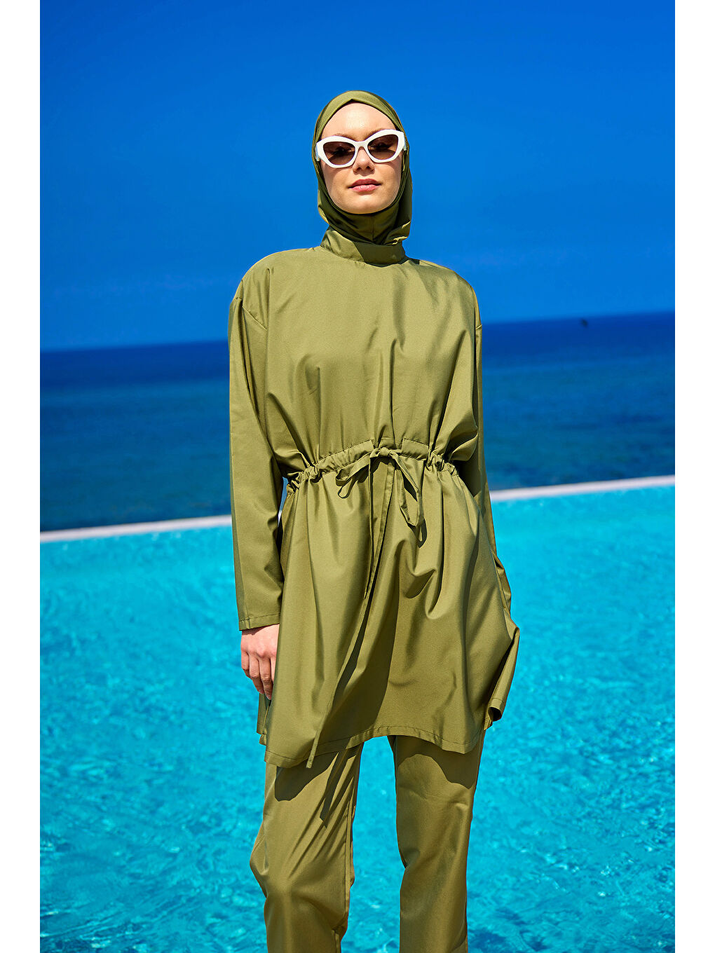 Yeşil Hakim Yaka Tam Kapalı Tesettür Mayo Takımı A2502-5-2