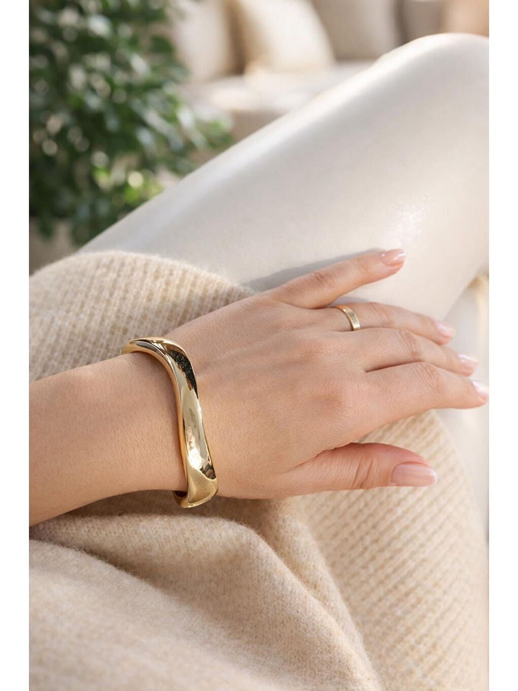 Sarı Dalgalı Model Manşet Altın Rengi Cuff Bileklik