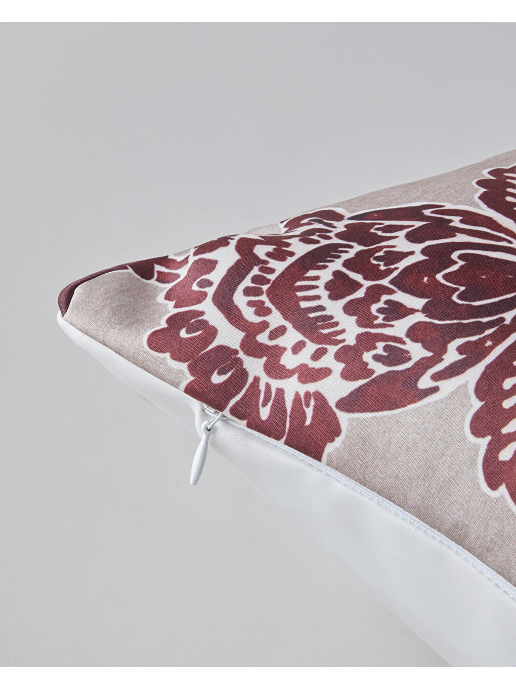 Verdant Kırlent Kılıfı 45x45 cm Bordo-1