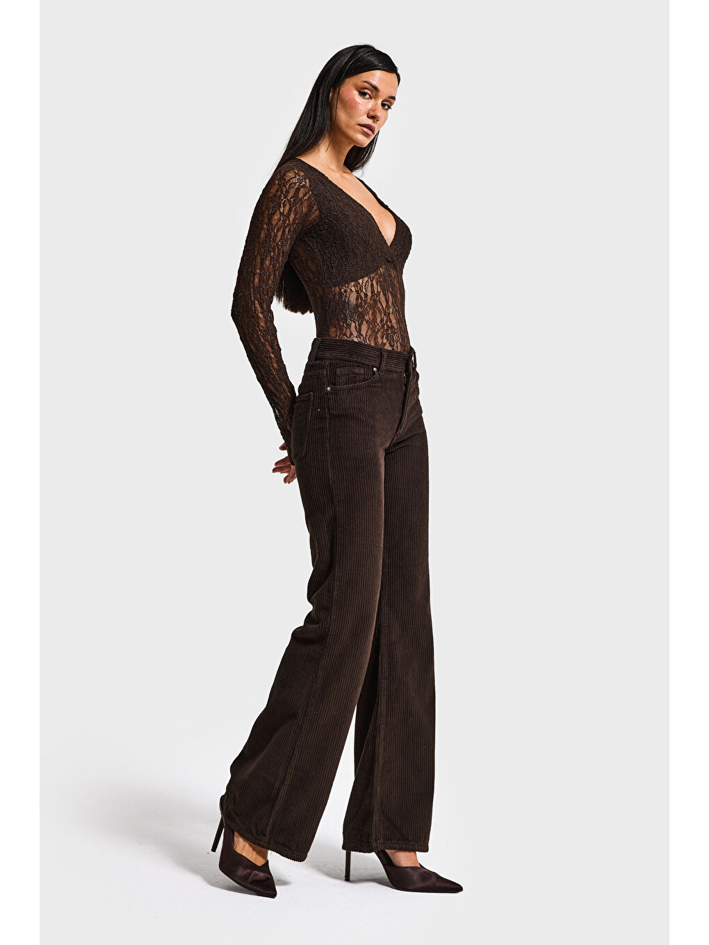 Kahverengi Kadın Koyu Kahve Renk 29w5-81 Midrise Flare Fit Kalın Fitilli Velvet Kumaş Kadife Pantolon-1