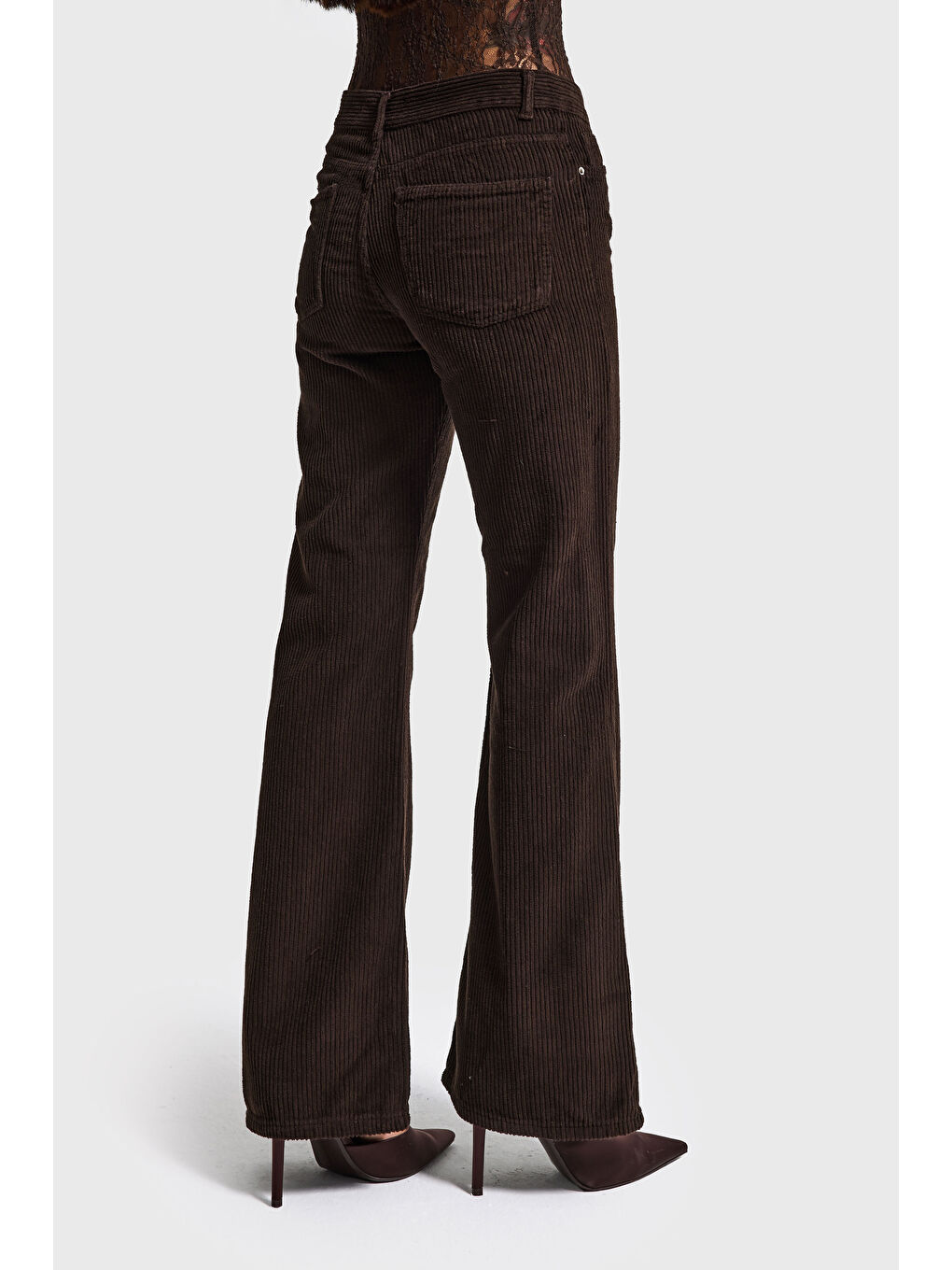 Kahverengi Kadın Koyu Kahve Renk 29w5-81 Midrise Flare Fit Kalın Fitilli Velvet Kumaş Kadife Pantolon-2