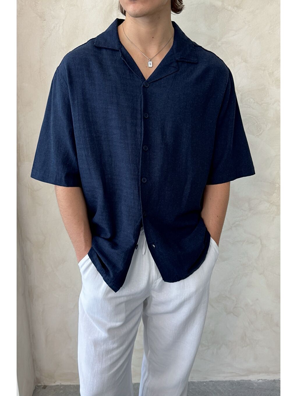 Lacivert Erkek Oversize Apaş Yaka Kısa Kollu Keten Gömlek-3