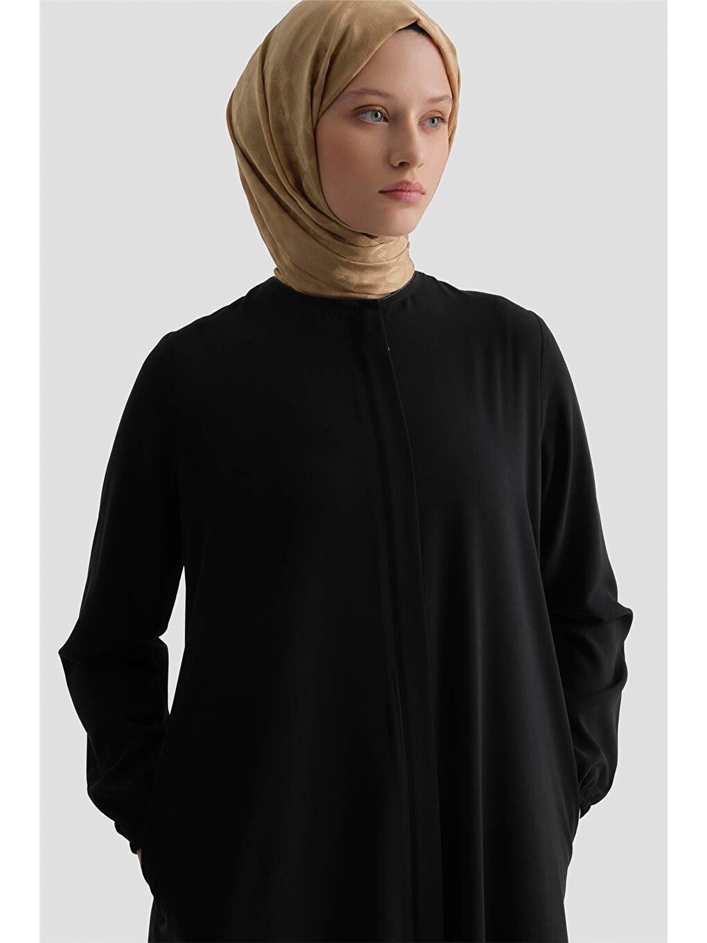 Basic Ferace Siyah-2