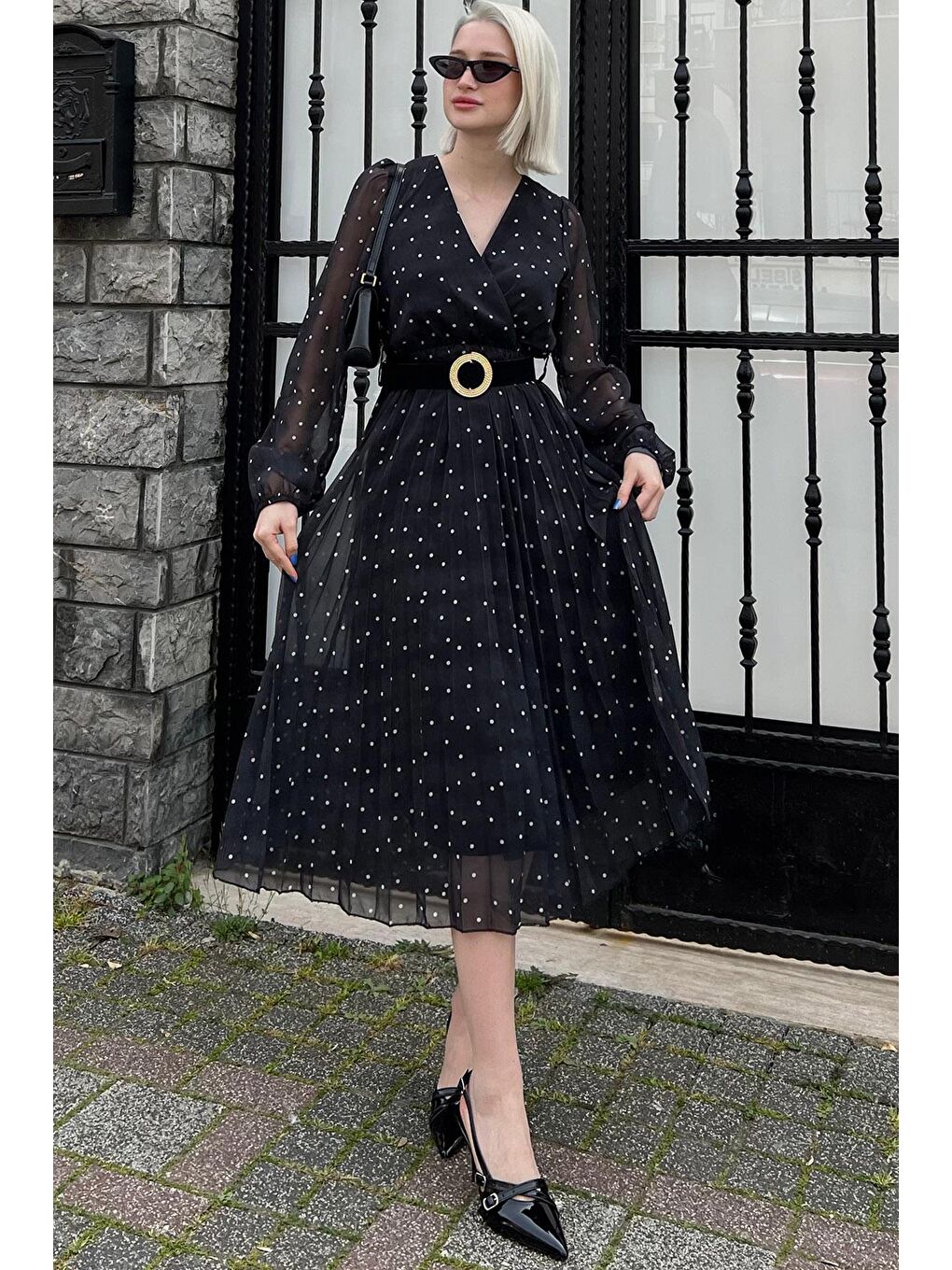 Siyah Kruvaze Yaka Puantiyeli Şifon Elbise Mg2065-2