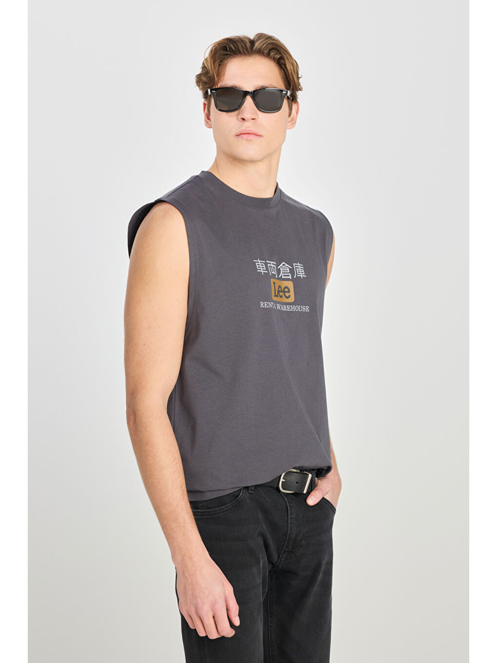 Antrasit %100 Pamuk Relaxed Fit Geniş Kesim Bisiklet Yaka Baskılı Antasit Tişört-1