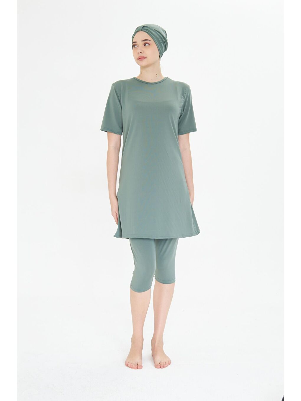 Büyük Beden Kısa Kollu Elastanlı Yarı Kapalı Tesettür Mayo Yeşil 3484B-Y