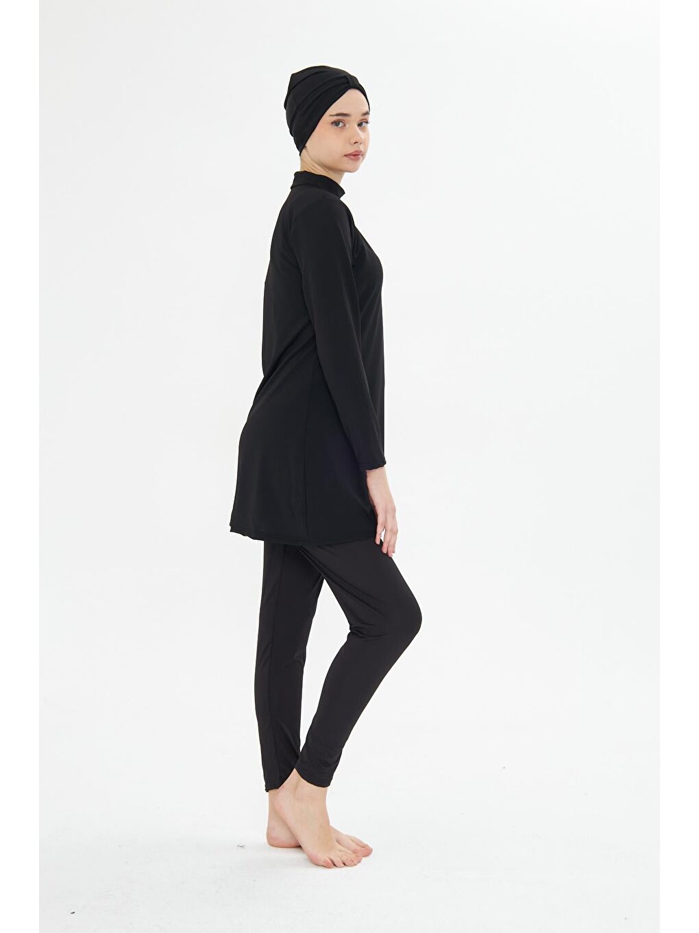 Tam Kapalı Elastanlı Tesettür Mayo Siyah 3485-S-4