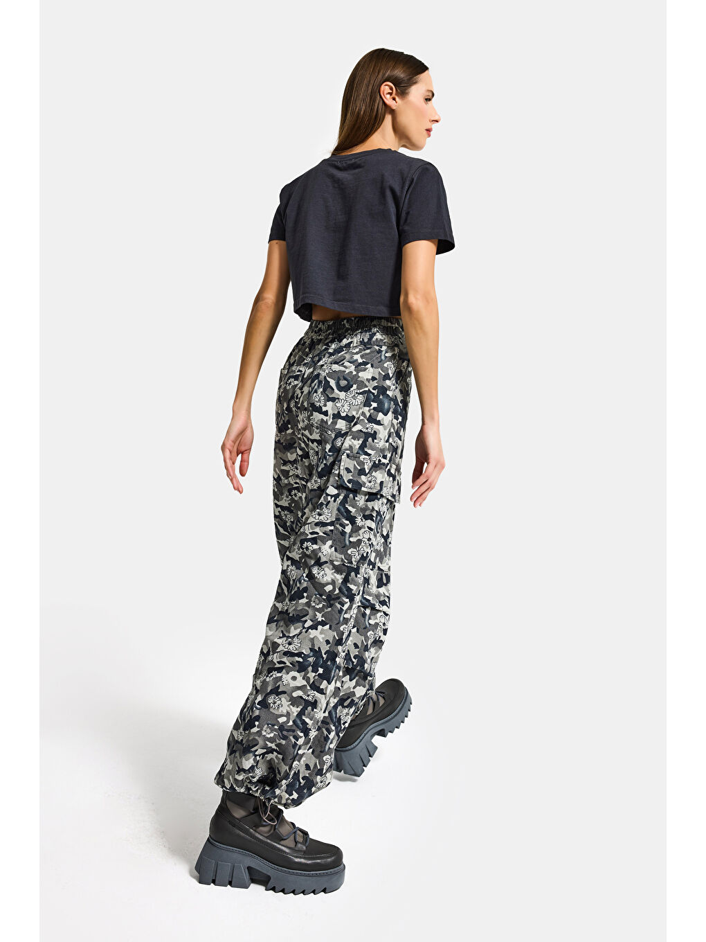 Kahverengi Kadın Kamuflaj w5 Kargo Cep Özel Kumaş Tasarım Pantolon-2