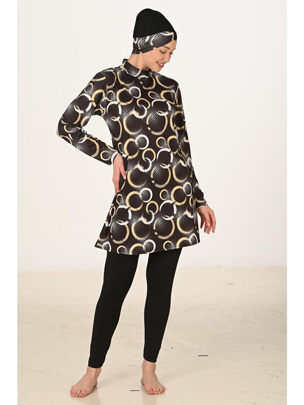 Siyah Tam Kapalı Elastanlı Tesettür Mayo 3414-7