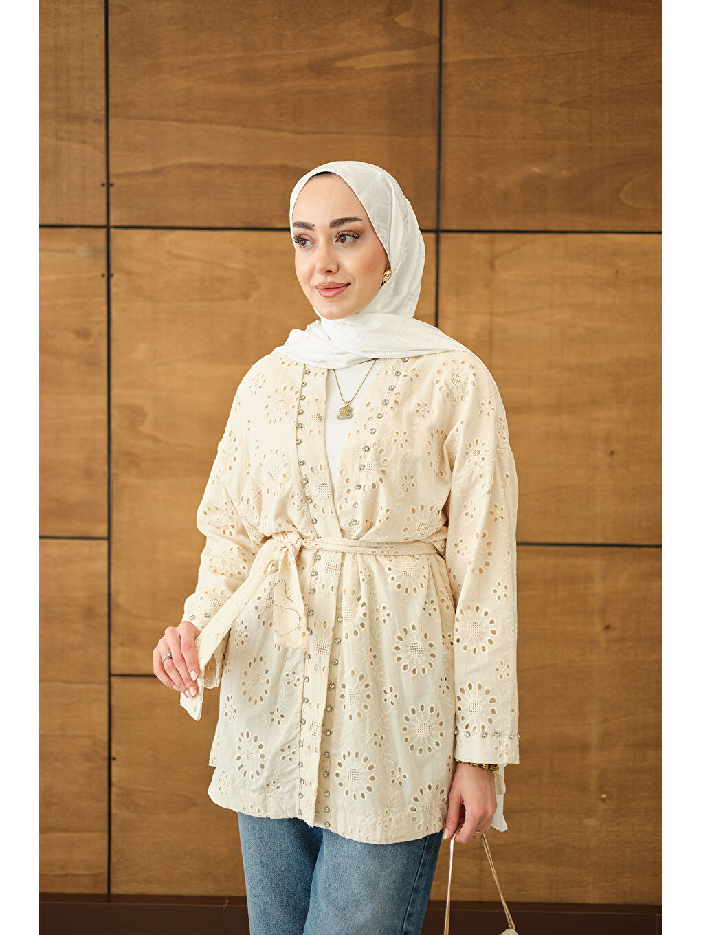 Ekru Kadın Brode Taş İşlemeli Kimono Krem-2