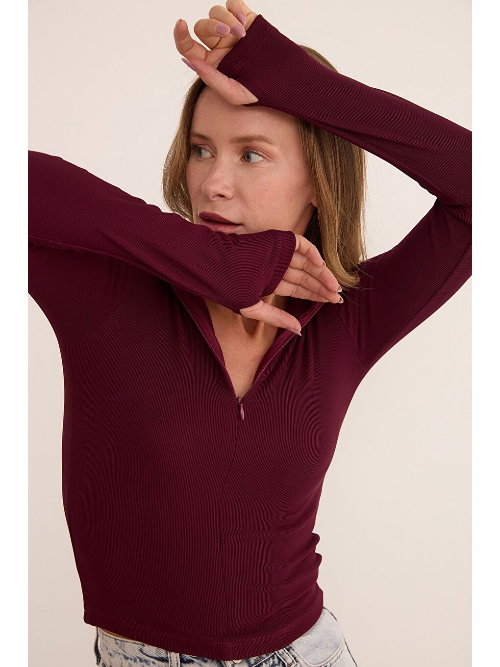 Bordo Fitilli Fermuarlı Dik Yaka Bluz-2