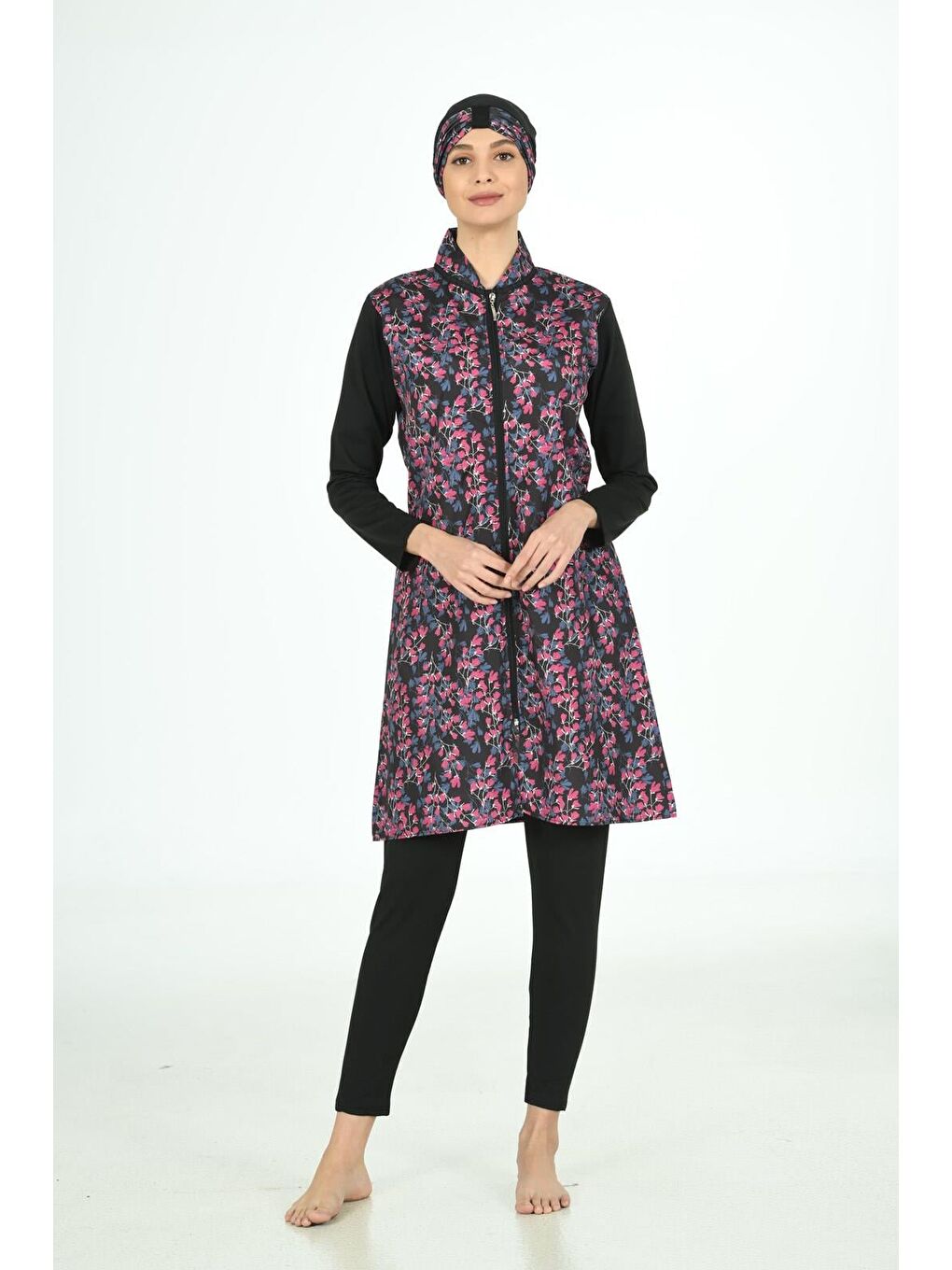 Siyah Tam Kapalı Desenli Paraşüt Kumaş Tesettür Mayo 3109-2