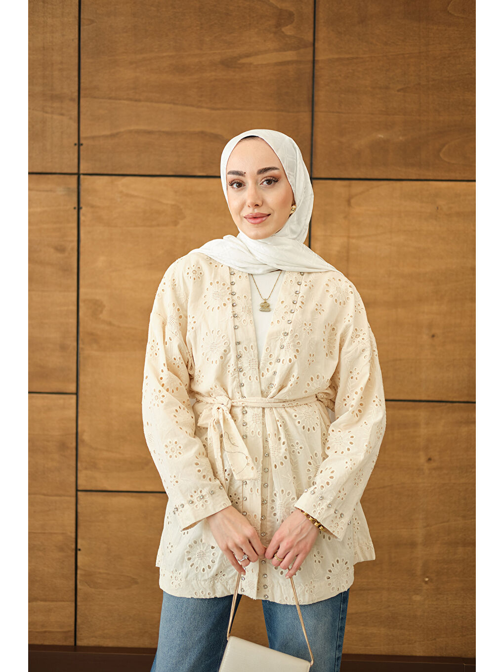 Ekru Kadın Brode Taş İşlemeli Kimono Krem-3