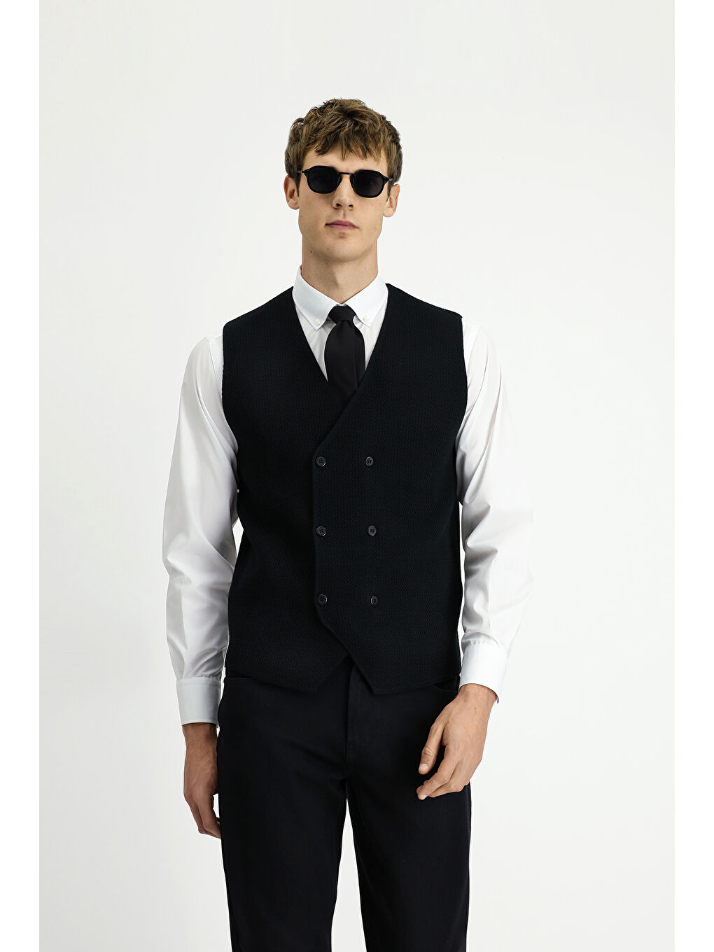 Siyah Yünlü Kruvaze Triko Yelek-2