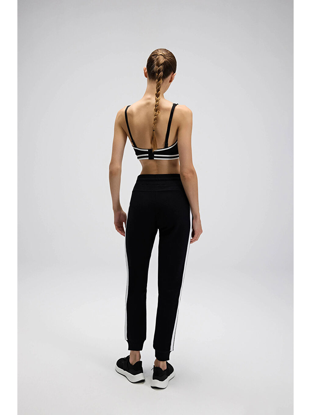 Siyah Çizgili Pamuklu Regular Fit Normal Bel Ribanalı Paça Eşofman Altı EF539-BK-6