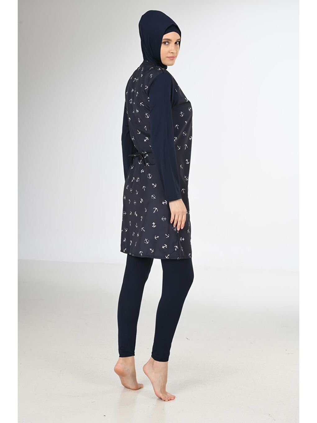 Siyah Tam Kapalı Desenli Paraşüt Kumaş Tesettür Mayo 3214-3